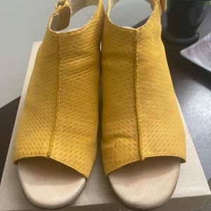 Clarks leather sandals, golden yellow